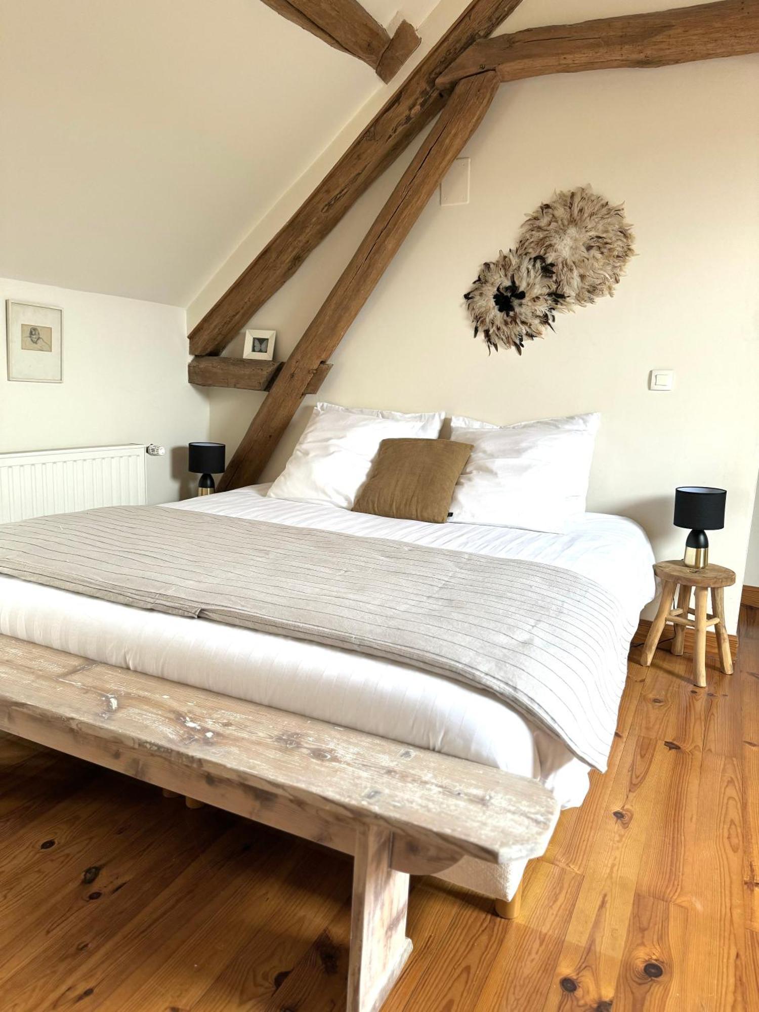 Le Moulin D Olivet Bed & Breakfast Orbigny Dış mekan fotoğraf