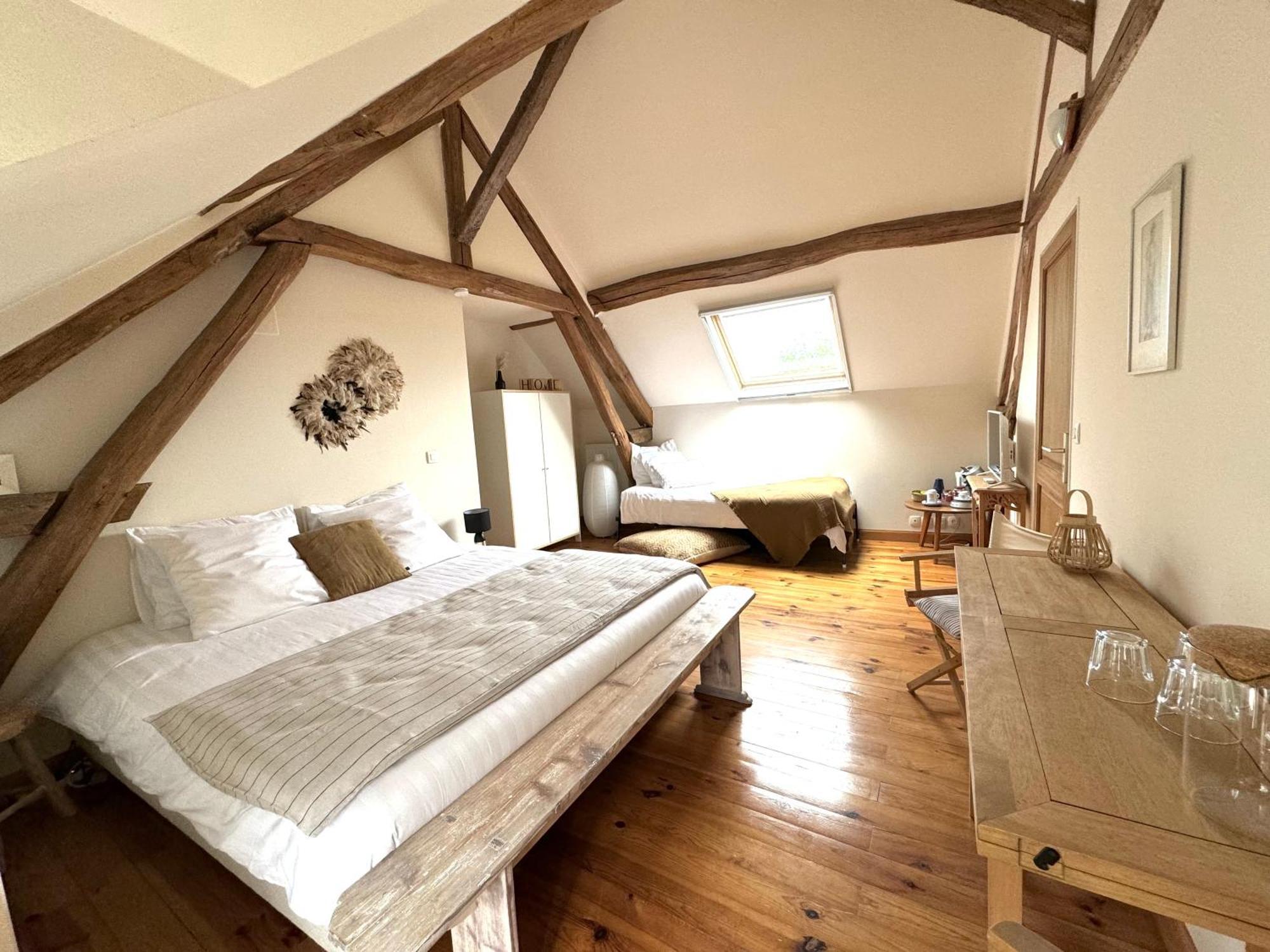 Le Moulin D Olivet Bed & Breakfast Orbigny Dış mekan fotoğraf